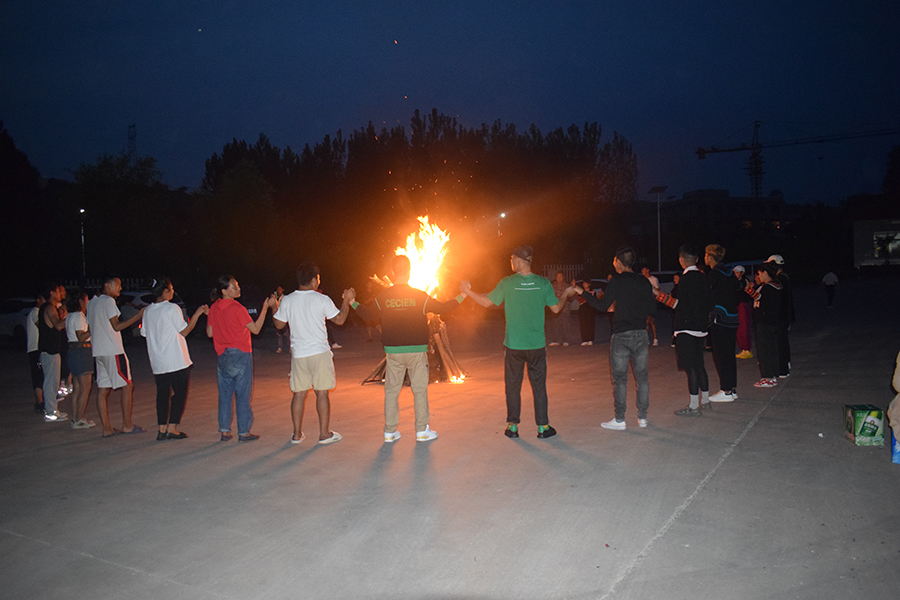 ����ͻ��-������κ�����_MG������Ϸ